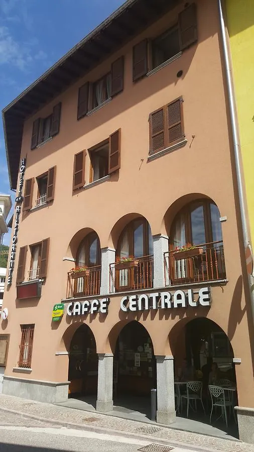 Hotel Ristorante Centrale Vestone 2*,