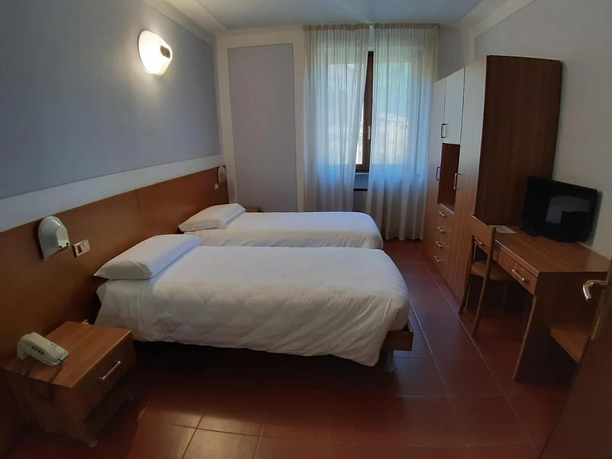 Hotel Ristorante Centrale Vestone 2*,  Italien
