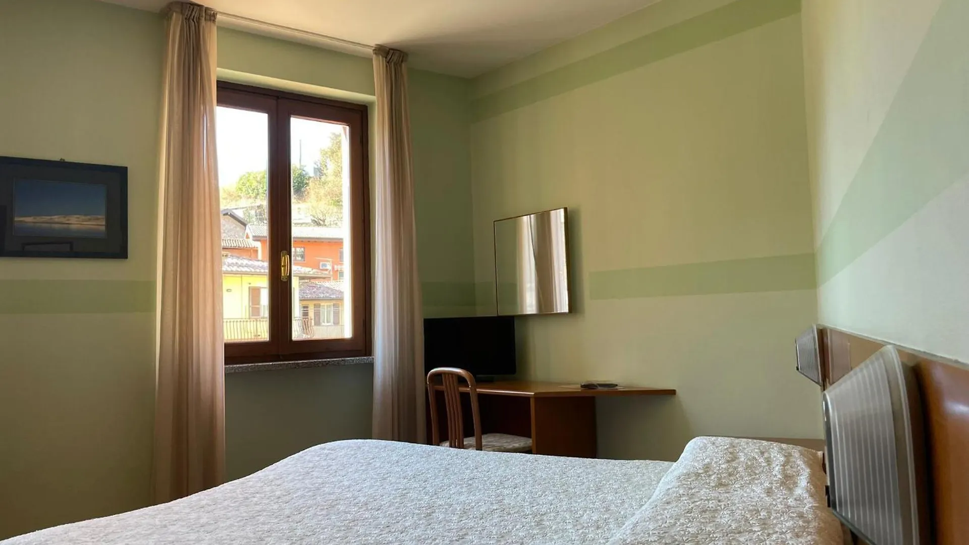 Hotel Ristorante Centrale Vestone
