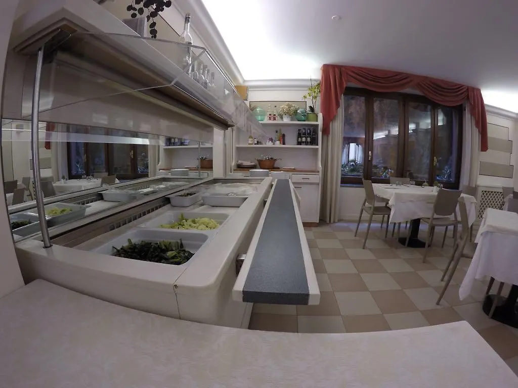 Hotel Ristorante Centrale Vestone